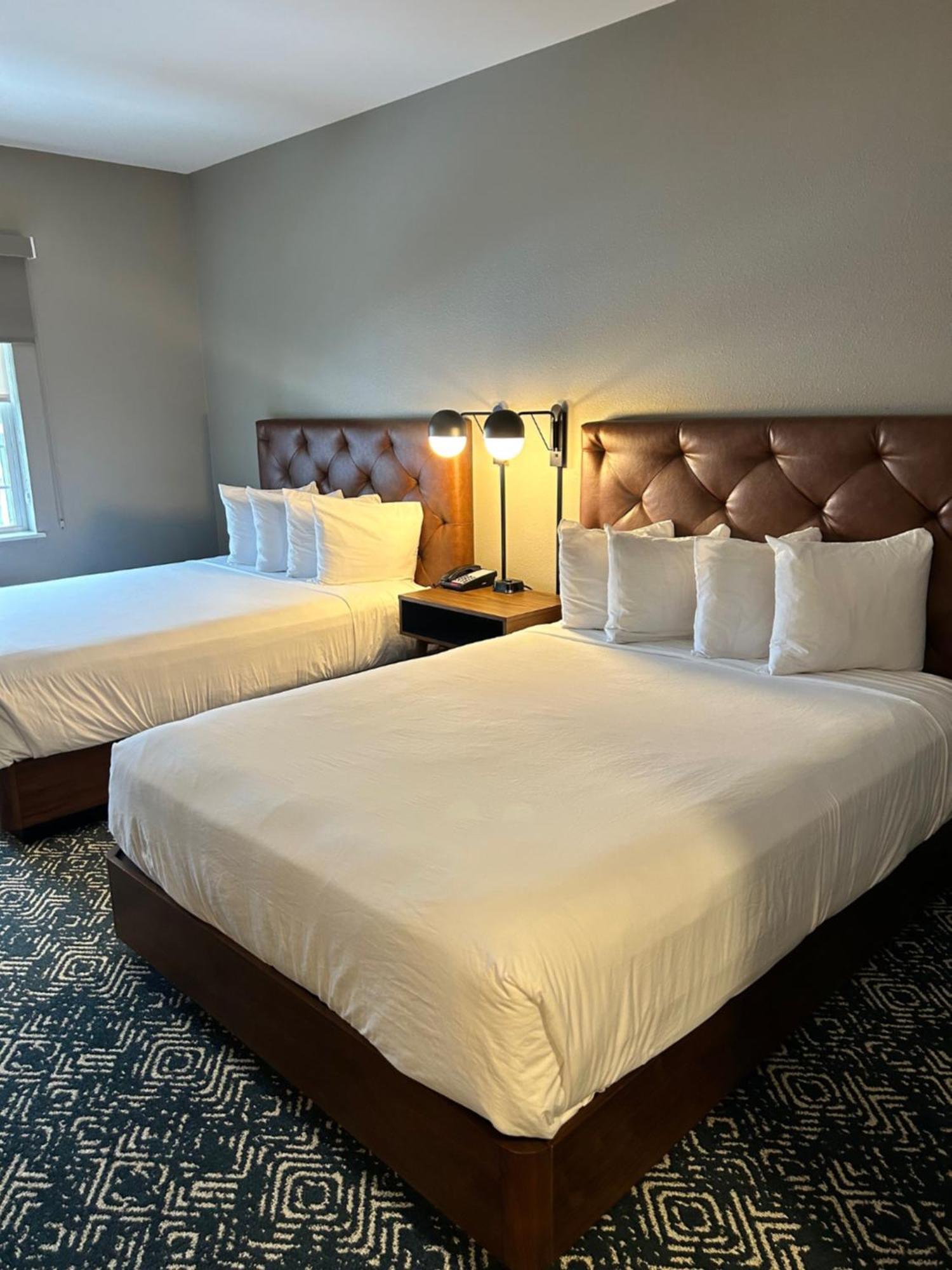 Four Points By Sheraton Bedford Manchester Airport Esterno foto